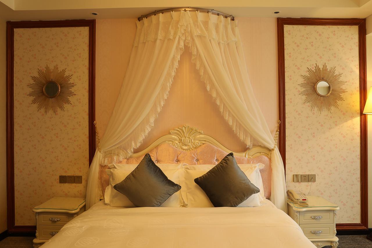 Zhi Hui Tang Feng Ze Hotel Чэнду Экстерьер фото
