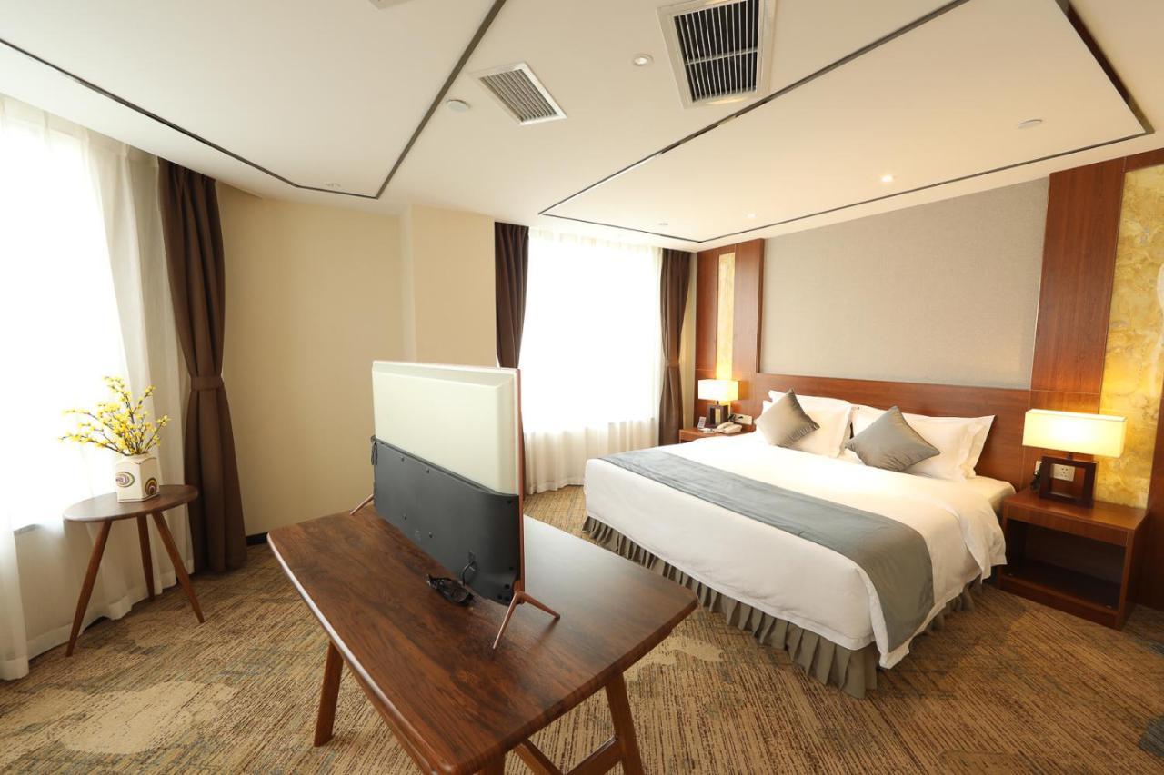 Zhi Hui Tang Feng Ze Hotel Чэнду Экстерьер фото